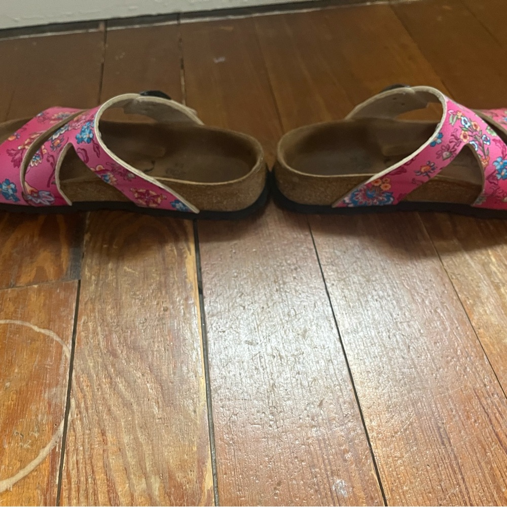 Women Birkenstock sandals - Picture 3 of 6